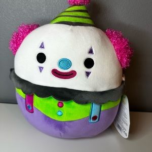 8” Umberto Squishmallow